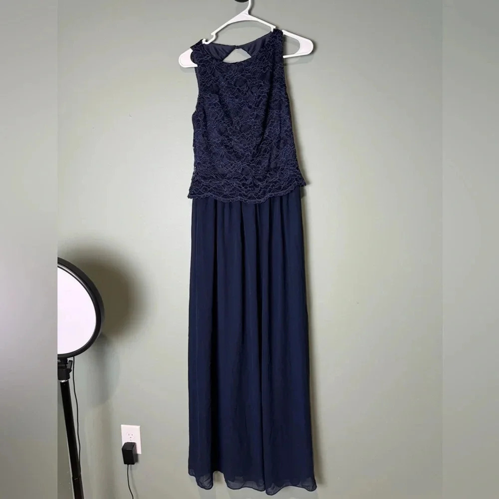 Chaps NWT Women’s Evening Dress Navy Blue‎ Long Length Sleveless Size 6